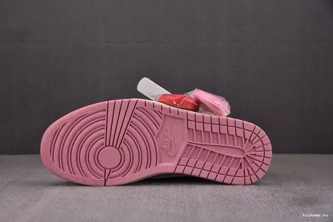 Rep MAX Scott DM7866-600 Low OG Travis 1 x AJ SP 0623